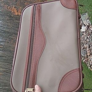 ⚜️ Vintage Sears Small Travel Bag  two tone 5601